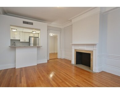 The Braemore unit 702, Boston, MA 02215 - photo 2