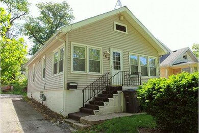 743 25th St, Des Moines, IA 50312 - photo 7