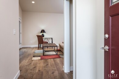 7910GateCreekDr(2of15)