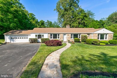 4602 Cedar Garden Rd, Baltimore, MD 21229 - photo 2