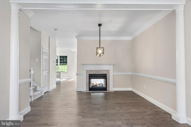 127 Meadow View Ln, Lansdale, PA 19446 - photo 2