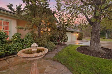 4918-Floresta-ct-frontyard-twilight-4