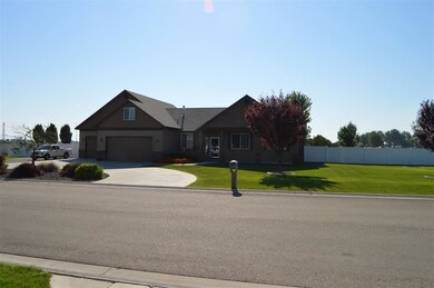 17961 Polara Way, Nampa, ID 83687 - photo 2