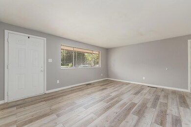 3288 Miriam Dr S, Columbus, OH 43204 - photo 4