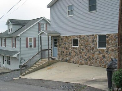 183 N 7th St unit A, Lehighton, PA 18235 - photo 4