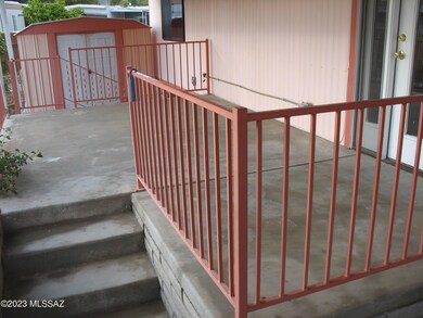 5364 Lazy S Raised Porch