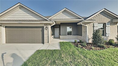 5521 Cheyenne Rd, Warr Acres, OK 73132 - photo 2