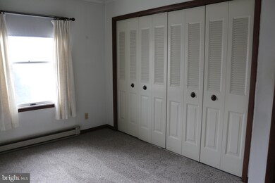 233 Wakefield Rd, Hagerstown, MD 21740 - photo 7