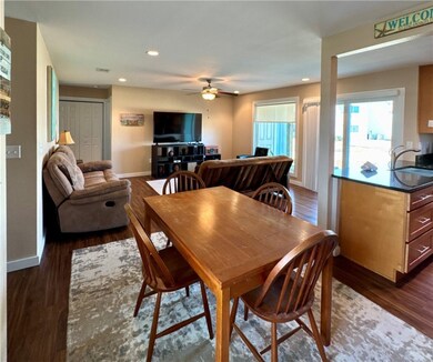 230 Cut Off Rd unit B107, Port Aransas, TX 78373 - photo 3