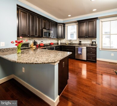 831 N Alfred St, Alexandria, VA 22314 - photo 3
