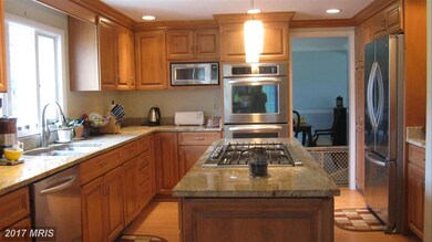 2 Lochmoor Ct, Lutherville Timonium, MD 21093 - photo 4