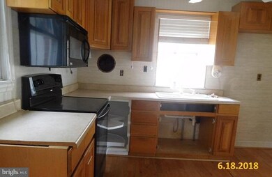 1234 Hillside Rd, Pasadena, MD 21122 - photo 2