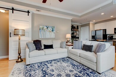 09-99 Walnut St #204-09