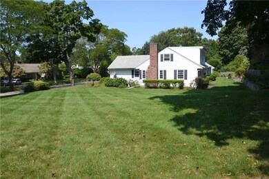 7 Stratford Rd, Barrington, RI 02806 - photo 3