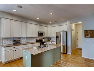 07 Kitchen