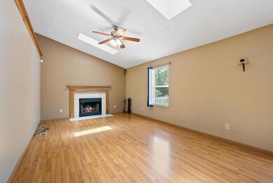 2015 Big Tree Dr, Columbus, OH 43223 - photo 6