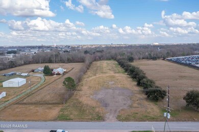 201 Galbert Rd, Lafayette, LA 70506 - photo 2