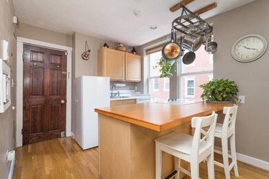 10 Sheafe St unit 6, Boston, MA 02113 - photo 4