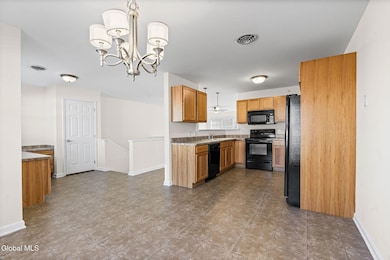 2000 Curry Rd unit 23, Schenectady, NY 12303 - photo 4