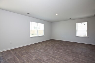 580 Avington Ln NE Leland NC-large-005-0