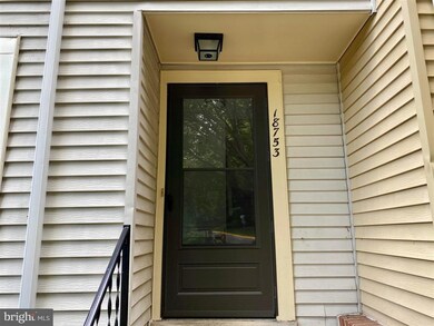 18753 Summer Oak Ct, Germantown, MD 20874 - photo 2