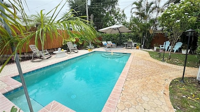 1912 SW 97th Terrace, Miramar, FL 33025 - photo 2