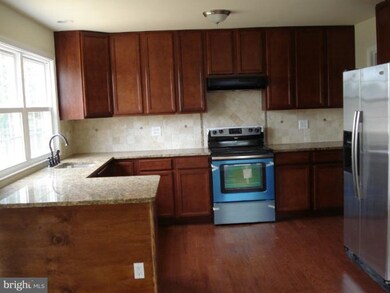 1491 Harford Square Dr, Edgewood, MD 21040 - photo 5