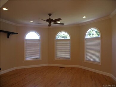 36 Timberwood Dr, Asheville, NC 28806 - photo 6