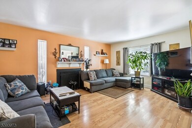 48 Woodland Way, Dayton, NJ 08810 - photo 5