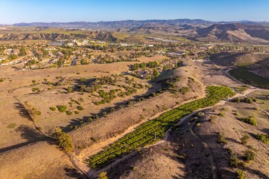 15299 Middle Ranch Rd Moorpark-1