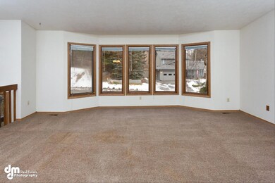 3.   Living Room_DMD_1261-SMALL