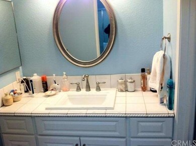 16989 Lorene Dr, Victorville, CA 92395 - photo 4