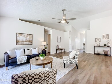 6080 Davon St, Jacksonville, FL 32244 - photo 6