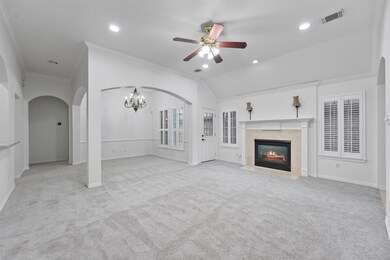 403 Pine Creek Dr, Friendswood, TX 77546 - photo 4