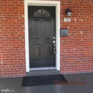 5812 N Kings Hwy, Alexandria, VA 22303 - photo 3