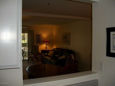 Pass-through to Dining Room