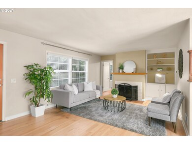 4104 Lakeview Blvd, Lake Oswego, OR 97035 - photo 3