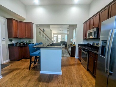1215 Circle Oaks 7