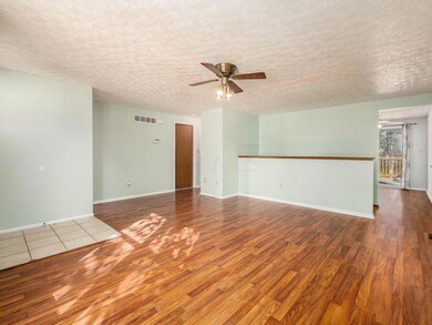 712 Cherryhurst Dr, Columbus, OH 43228 - photo 5