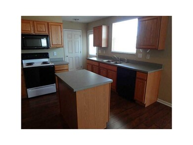 12295 Slate Dr, Fishers, IN 46037 - photo 4