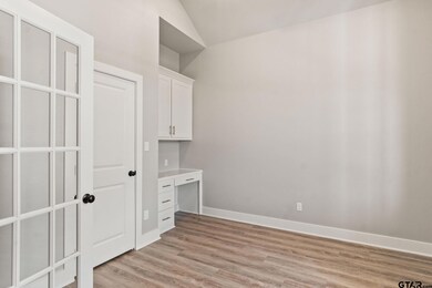 7051 Hillside Ave, Tyler, TX 75707 - photo 3