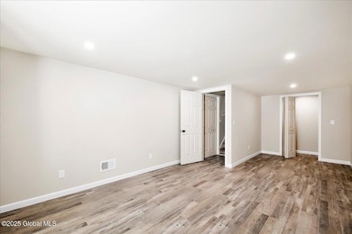 02-P1410295