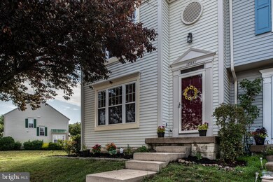 16961 Point Pleasant Ln, Dumfries, VA 22026 - photo 2