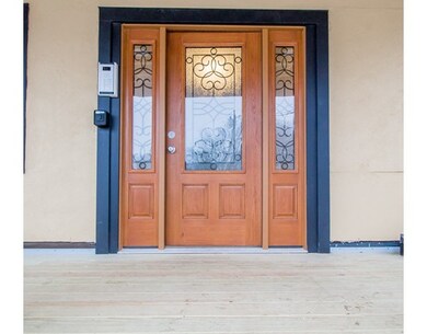 69 Milford St, Mendon, MA 01756 - photo 3