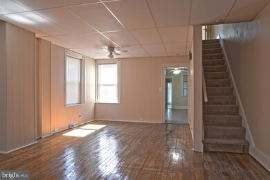 328 E Jackson St, New Holland, PA 17557 - photo 3