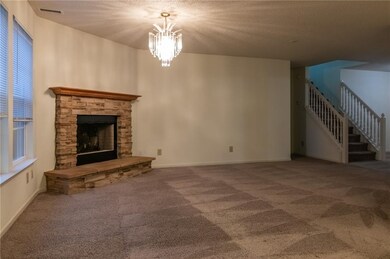 2788 Monarchy Ln, Whiteland, IN 46184 - photo 4