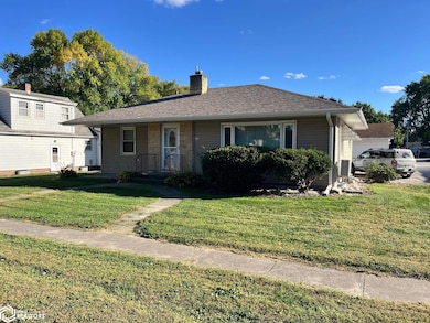 108 E Center St, Bancroft, IA 50517 - photo 2