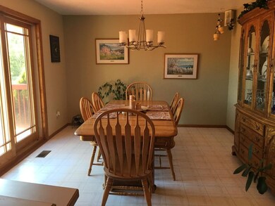 arbour dining