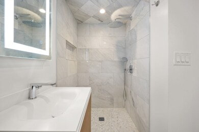 112 Myrtle St unit 3B, Boston, MA 02114 - photo 7