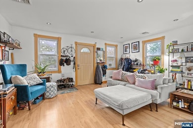 274 Warren St, Lyndhurst, NJ 07071 - photo 6